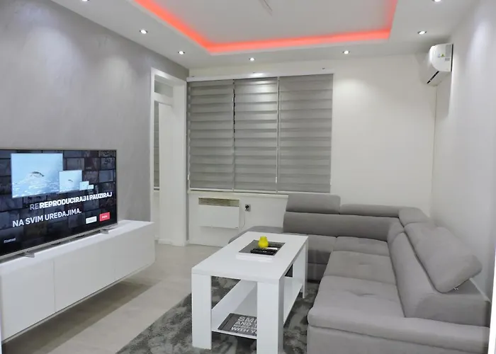City Center Stay Apartment